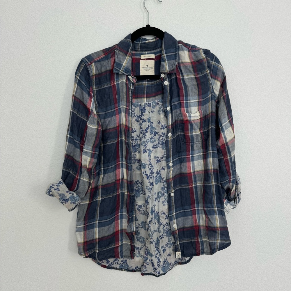Women’s Relaxed Button Down Top